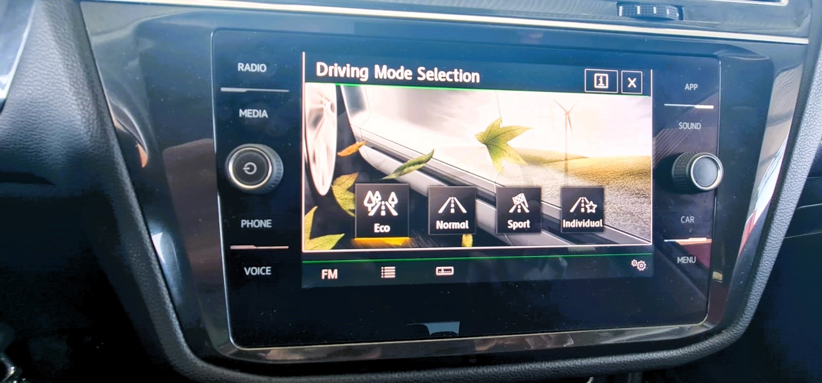 Volkswagen – Tiguan – 2019