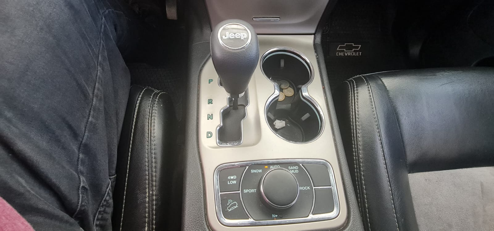 Jeep – GRAND CHEROKEE LAREDO 4X4 – 2013