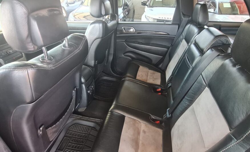 Jeep – GRAND CHEROKEE LAREDO 4X4 – 2013