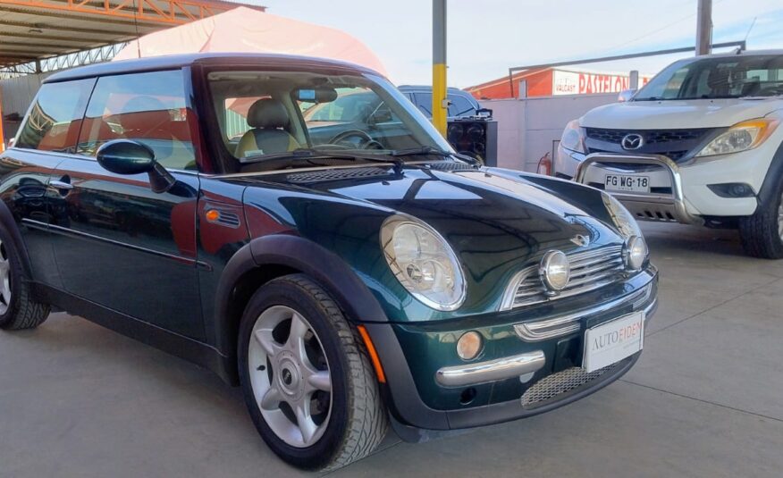 MINI – COOPER 2.5 AUT – 2002