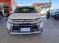 Mitsubishi – OUTLANDER GLX 4X4 AUT – 2016