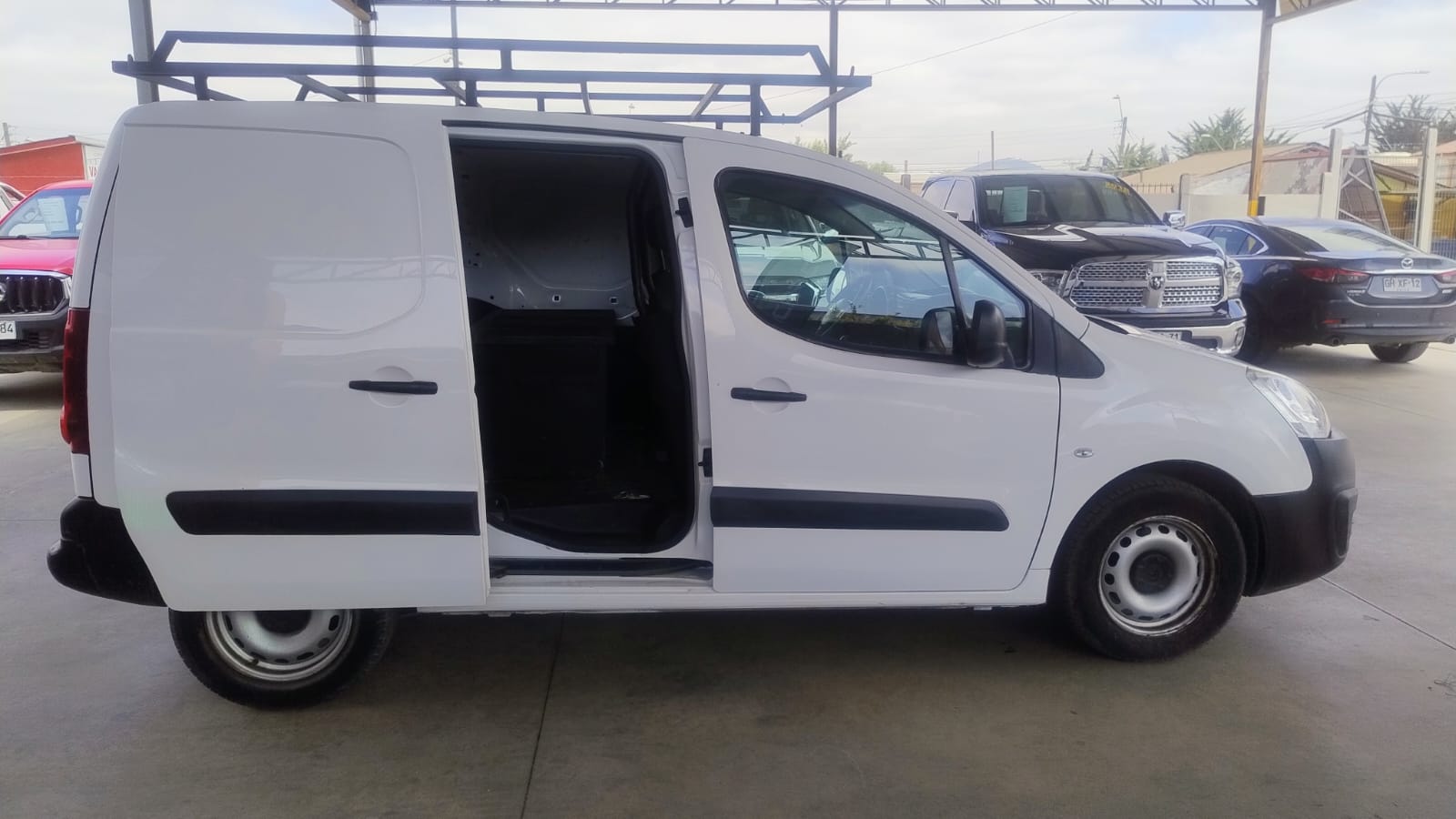 Citroen – BERLINGO B9 HDI 1.6 DIESEL – 2017