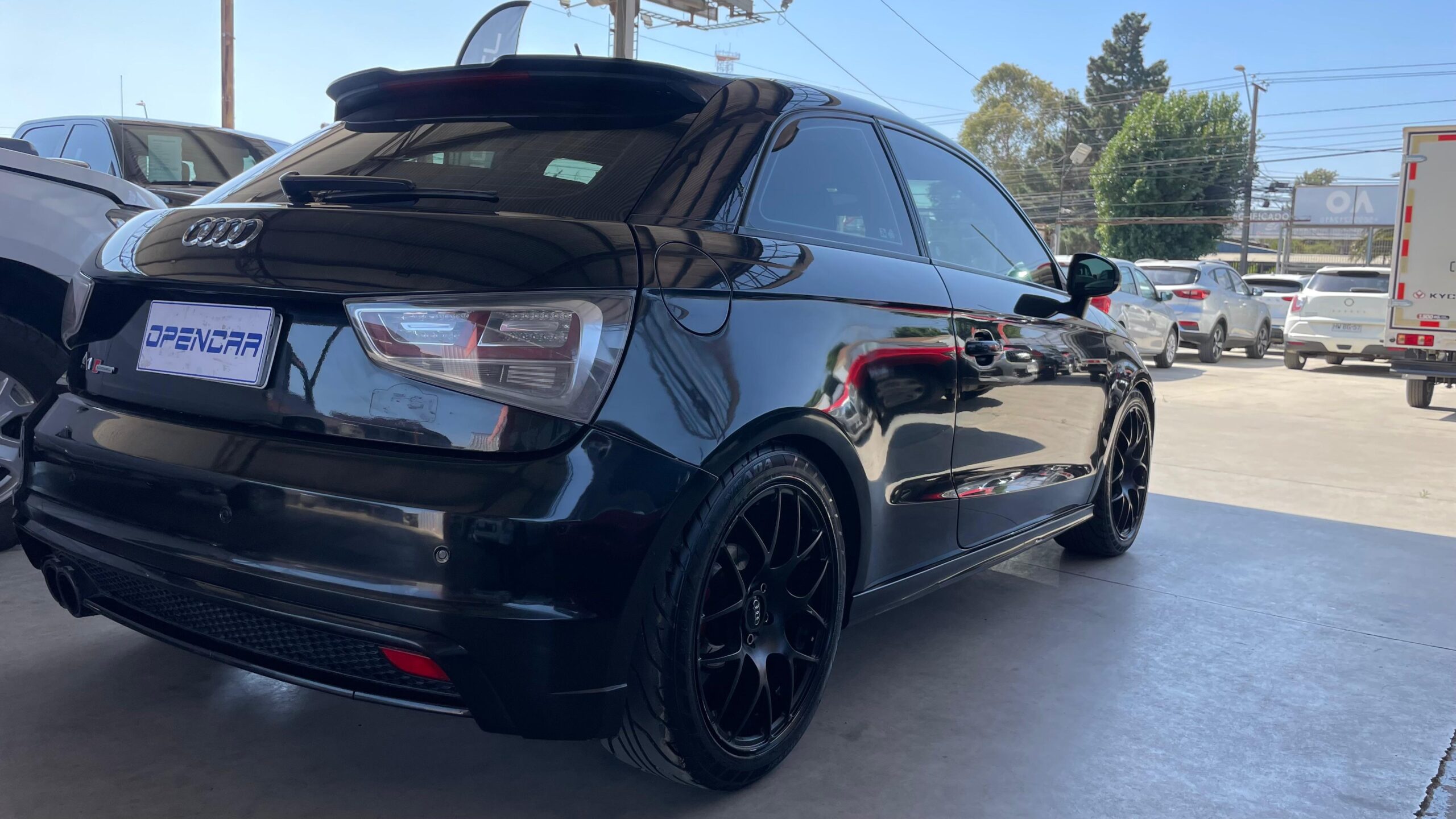 Audi – A1 ATTRACTION 1.4 AUT. – 2012