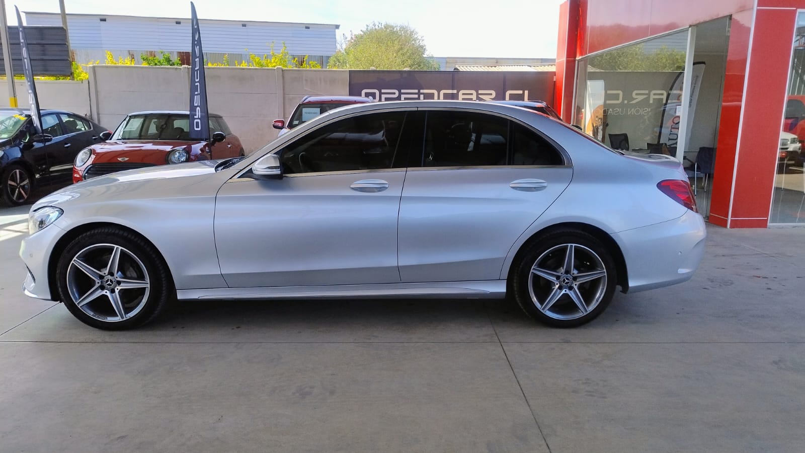 Mercedes-Benz – C200 – 2018