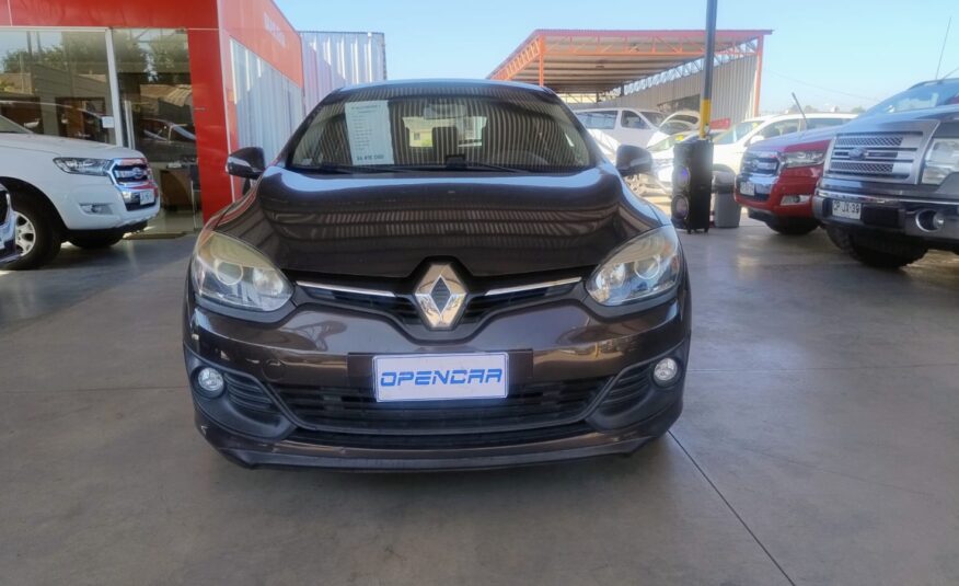 Renault – MEGANE 3 HB DYNAMIQUE 1.6 – 2015