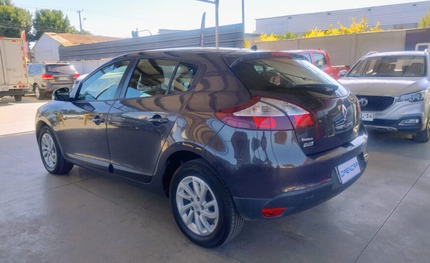 Renault – MEGANE 3 HB DYNAMIQUE 1.6 – 2015