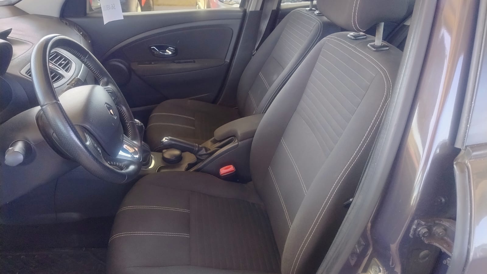 Renault – MEGANE 3 HB DYNAMIQUE 1.6 – 2015