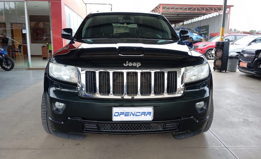 Jeep – NEW GRAND CHEROKEE LAREDO 3.6 AUT. – 2013