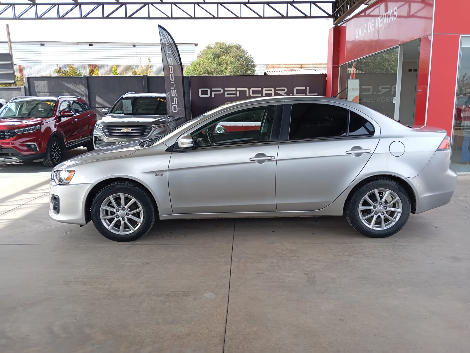 Mitsubishi – LANCER 1.8 AT – 2017