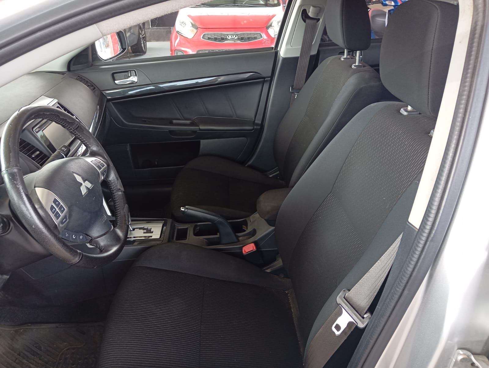 Mitsubishi – LANCER 1.8 AT – 2017