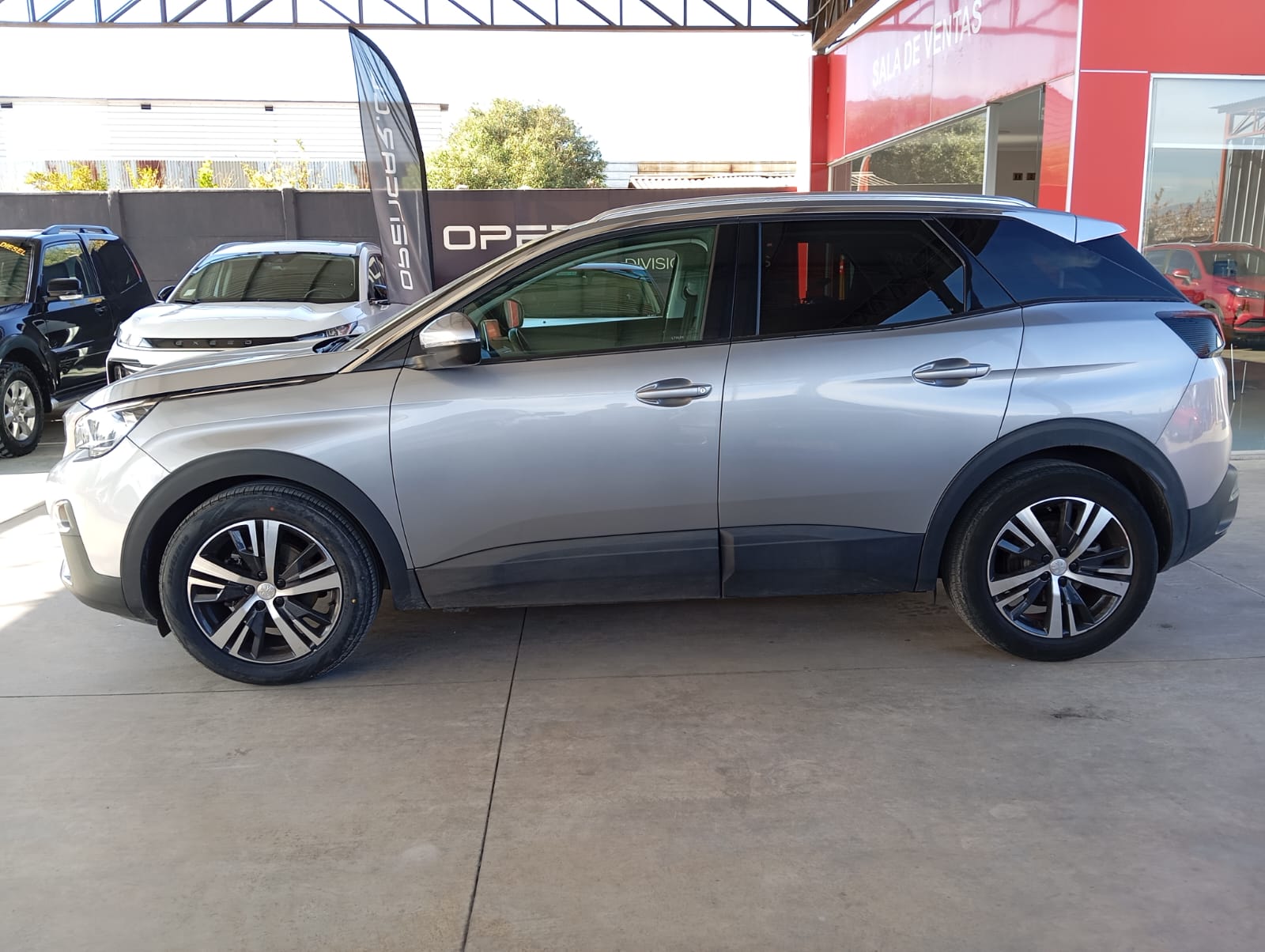 Peugeot – 3008 ACTIVE BLUEHDI 1.5 DIESEL – 2020