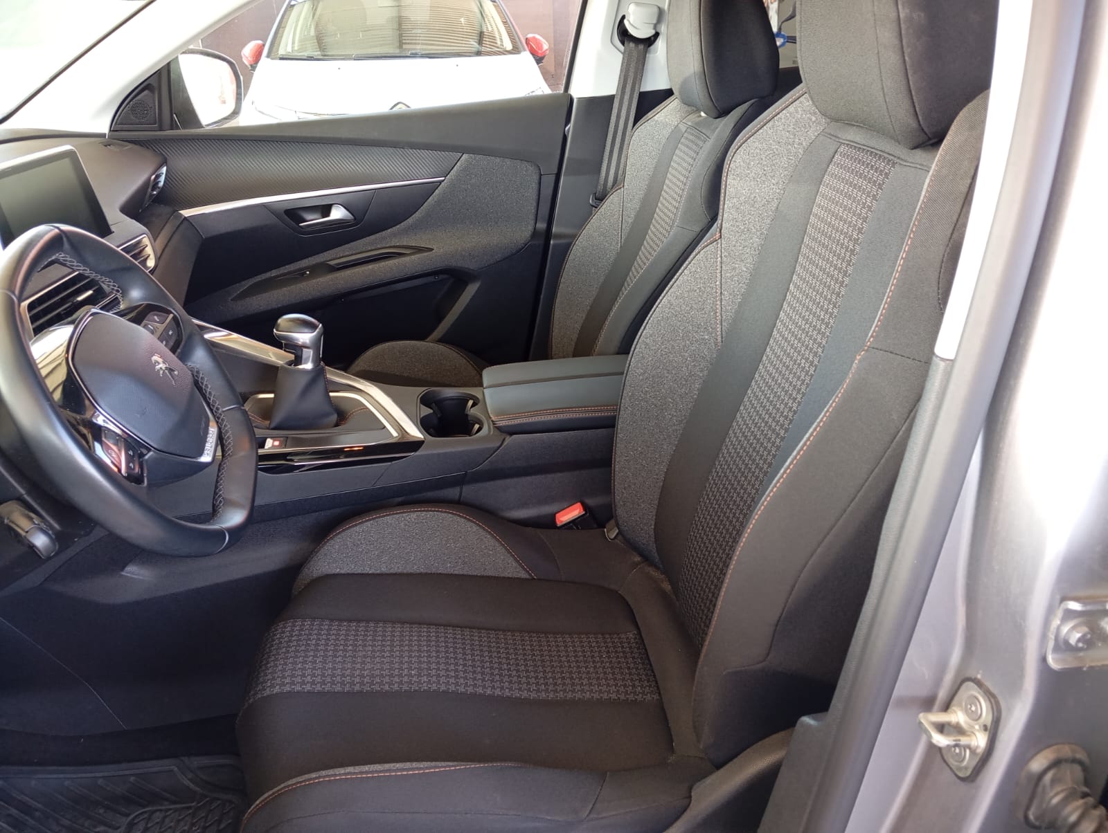 Peugeot – 3008 ACTIVE BLUEHDI 1.5 DIESEL – 2020