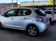 Peugeot – 208 ACTIVE HDI 1.4 – 2015