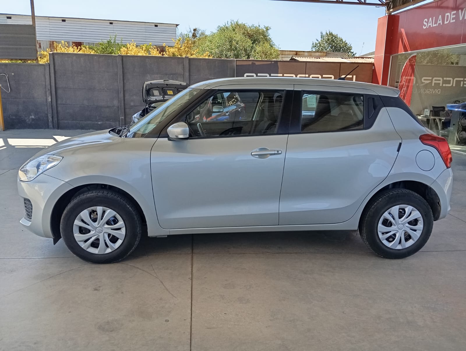 SUZUKI – SWIFT GL 1.2 – 2022